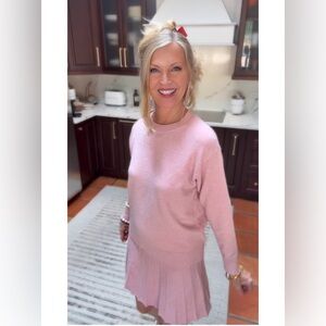 NWT ‘Best Seller’ Pink Knit Sweater and Skirt Set-S